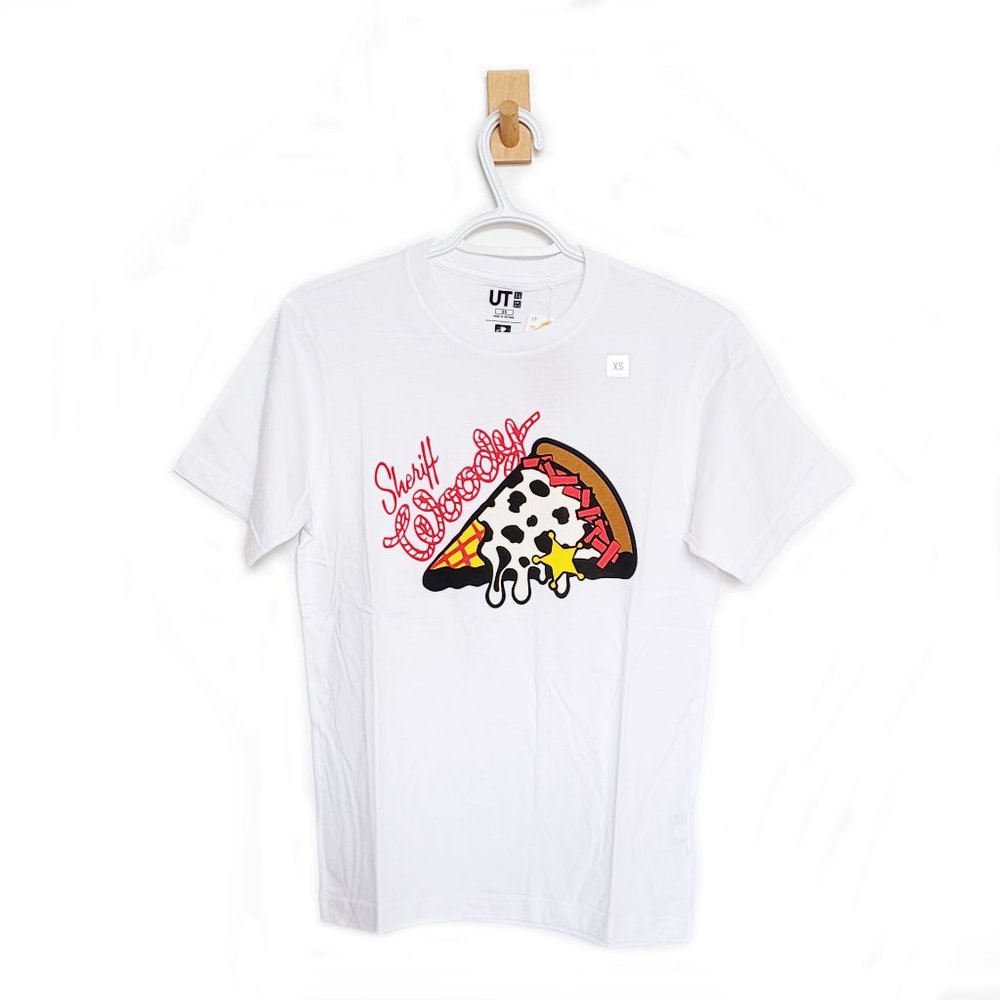 Uniqlo UT x Disney Pixar Toy Story Sheriff Woody Pizza T-Shirt BNWT - Size XS
